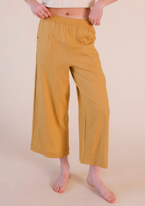 women's size-inclusive wide leg cropped linen pant in color gold size XS-3X 